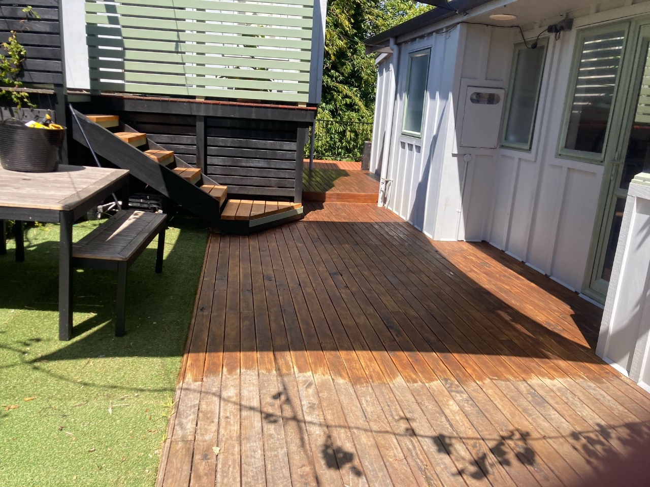 It’s worth painting with us. 